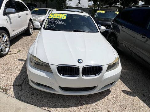 Used 2010 BMW 328i Sedan RWD image 2