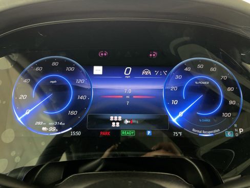 New 2026 Mercedes-Benz EQS 550 4MATIC SUV image 18