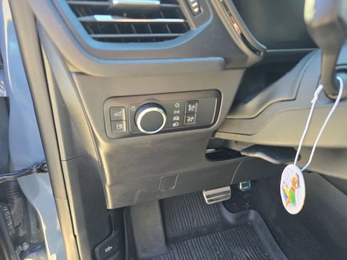 Used 2024 Ford Escape ST-Line w/ Equipment Group 301A image 9