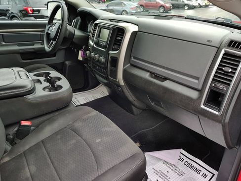 Used 2020 RAM 1500 Warlock AWD/4WD image 17