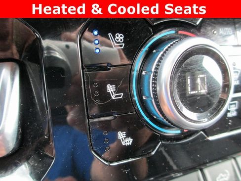 Certified 2024 GMC Sierra 1500 AT4X image 18