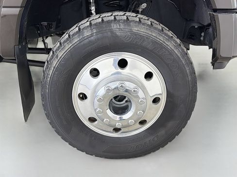 Used 2025 Ford F450 Platinum w/ Platinum Plus Package AWD/4WD image 29
