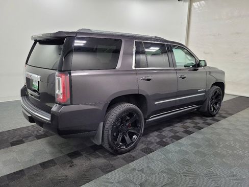 Used 2018 GMC Yukon Denali AWD/4WD image 10
