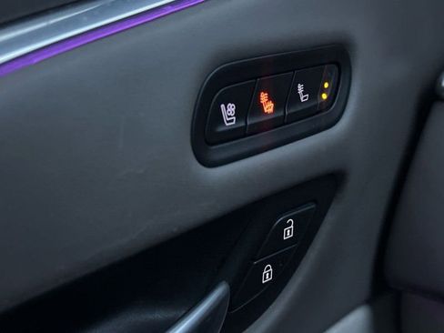 Used 2021 Cadillac Escalade ESV Sport Platinum image 25