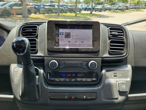 Used 2026 RAM ProMaster 2500 w/ Convenience Group FWD image 22