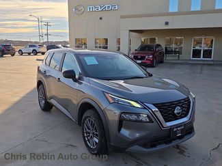 Used 2023 Nissan Rogue S video 1