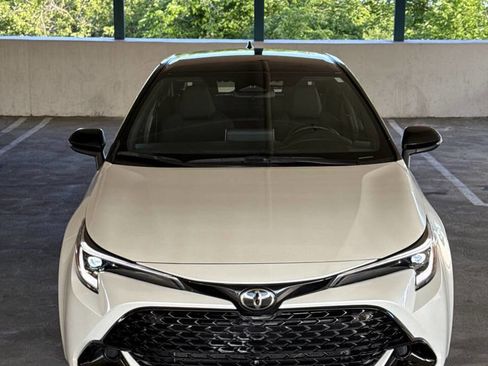 Used 2023 Toyota Corolla SE w/ SE Premium Package FWD image 2