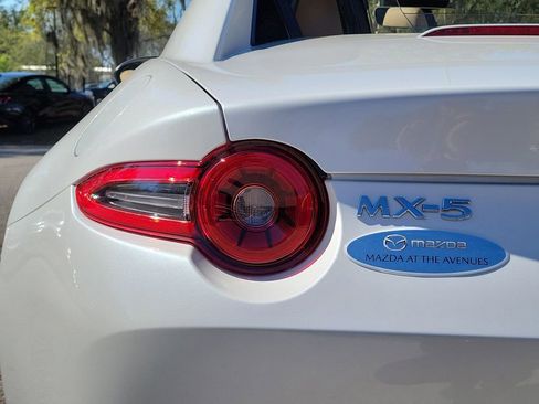 New 2026 MAZDA MX-5 Miata RF Grand Touring RWD image 11