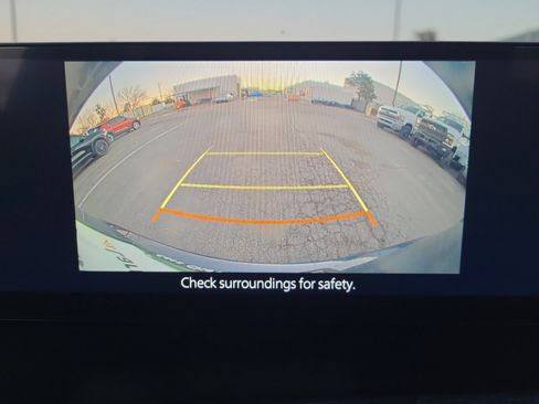 Used 2024 MAZDA CX-90 3.3 Turbo w/ Preferred Plus image 19