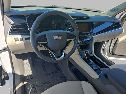 Used 2024 Cadillac XT6 Premium Luxury AWD/4WD image 21