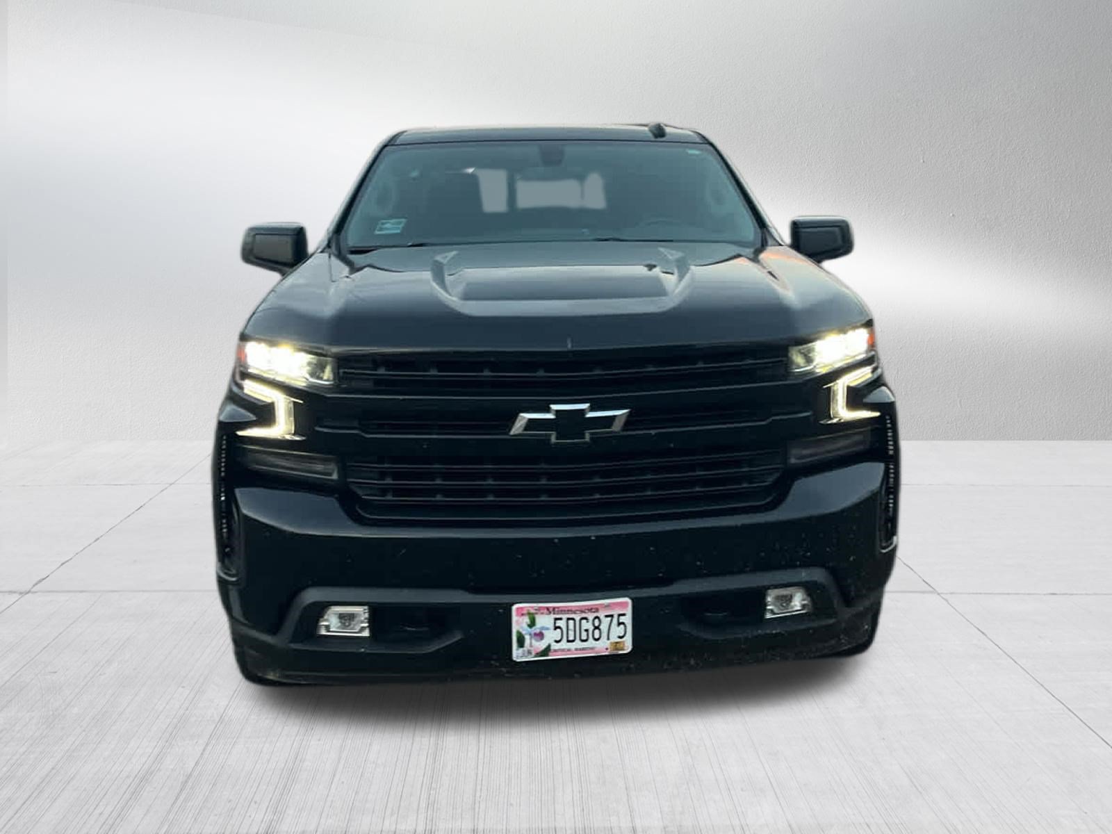 Used 2019 Chevrolet Silverado 1500 RST w/ All-Star Edition AWD/4WD image 2