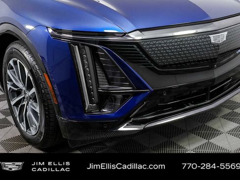 Certified 2024 Cadillac Lyriq Sport image 38