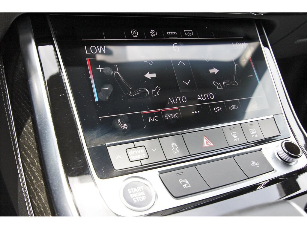 Used 2025 Audi Q7 3.0T Premium Plus AWD/4WD image 31
