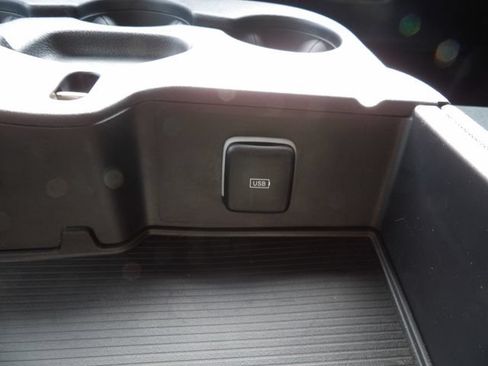 Used 2022 RAM 2500 Tradesman AWD/4WD image 26