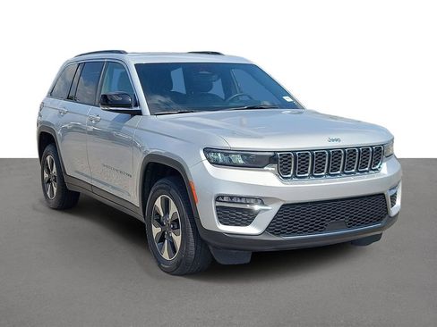 Used 2024 Jeep Grand Cherokee Limited 4xe AWD/4WD image 2