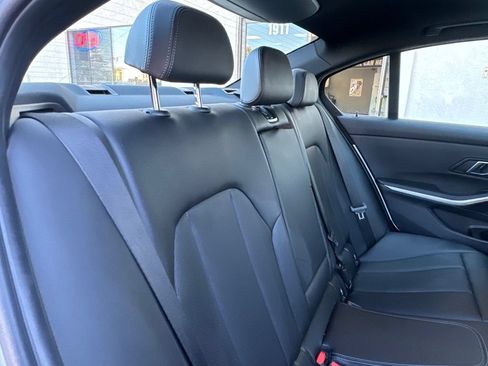 Used 2025 BMW 330i Sedan RWD image 18