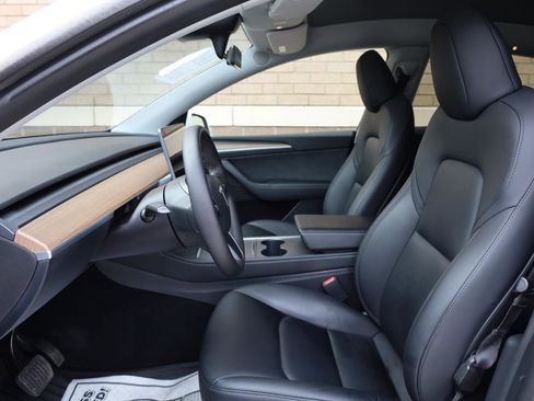 Used 2023 Tesla Model Y Long Range AWD/4WD image 14