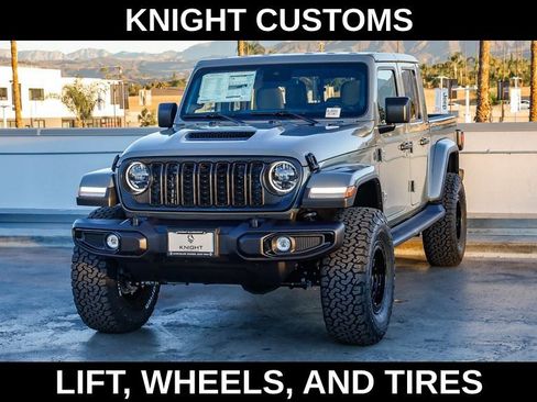 New 2025 Jeep Gladiator Sport image 4