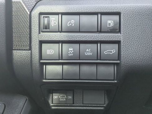 Used 2025 Toyota 4Runner Limited w/ Tow Technology Package AWD/4WD image 28
