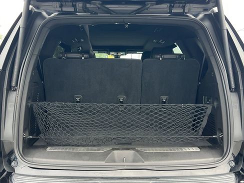 Used 2021 Chevrolet Tahoe High Country image 21