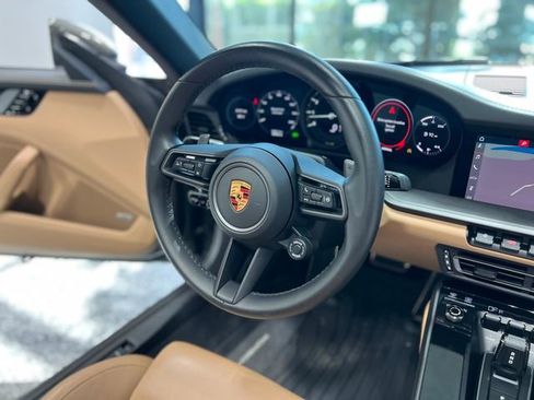 Used 2020 Porsche 911 Carrera S RWD image 27