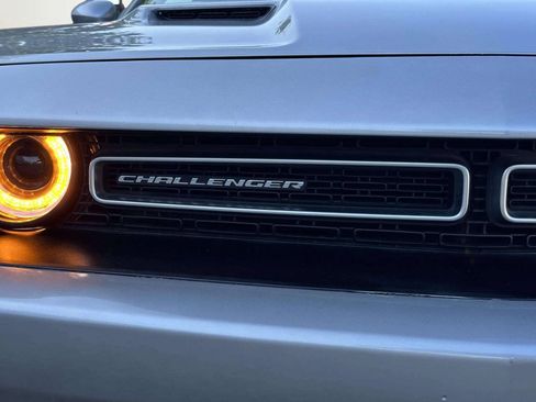 Used 2016 Dodge Challenger SXT Plus RWD image 35