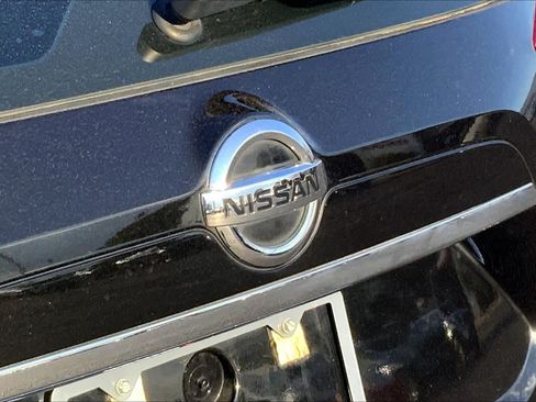 Used 2020 Nissan Rogue S FWD image 10