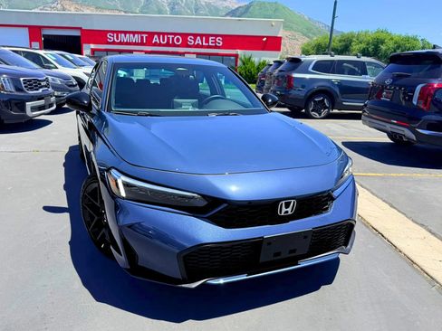Used 2026 Honda Civic Sport Touring image 2