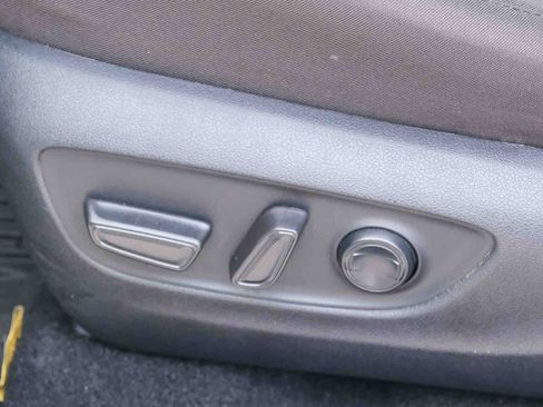 Certified 2025 Toyota RAV4 XLE AWD/4WD image 24