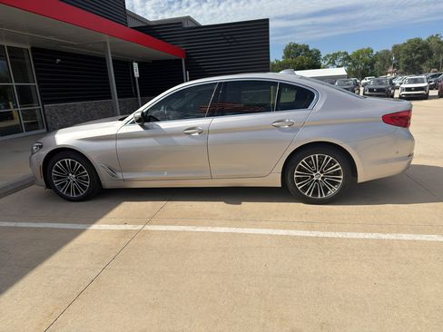 Used 2020 BMW 530i xDrive w/ Premium Package AWD/4WD image 7