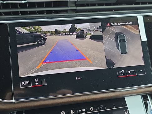 New 2026 Audi Q8 Premium Plus image 24