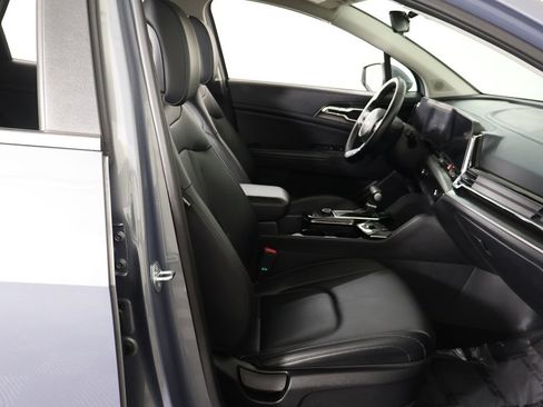 Used 2023 Kia Sportage EX FWD image 31