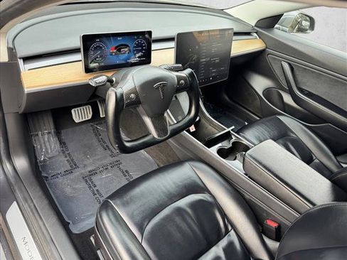 Used 2018 Tesla Model 3 Long Range RWD image 12