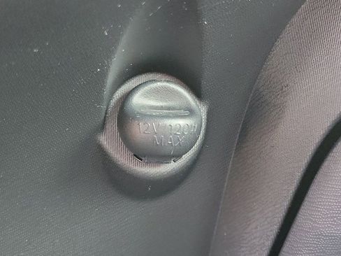 Used 2016 Toyota Prius C Two image 26