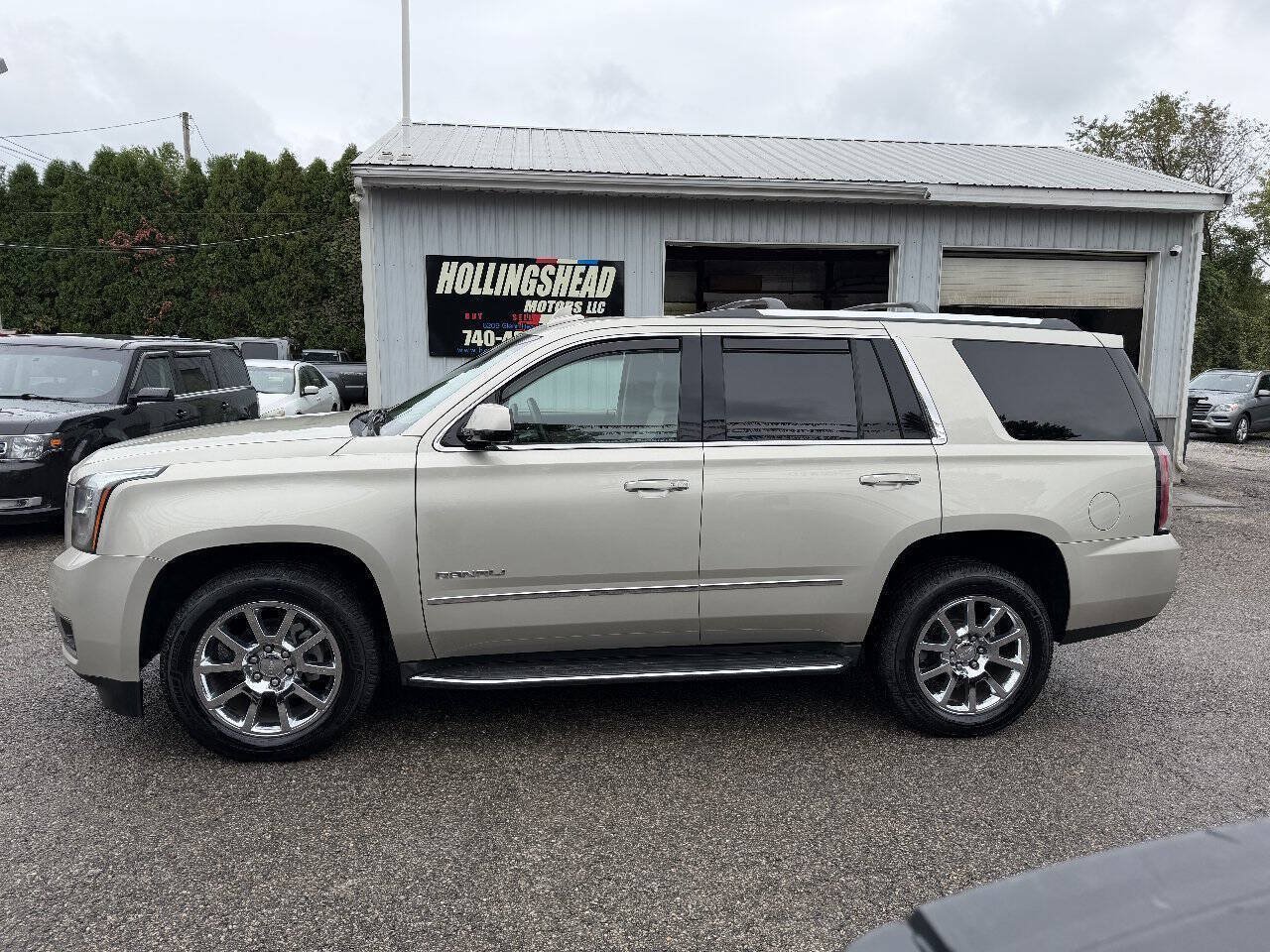 Used 2016 GMC Yukon Denali AWD/4WD image 8