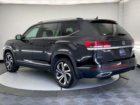 Certified 2023 Volkswagen Atlas SEL AWD/4WD image 3
