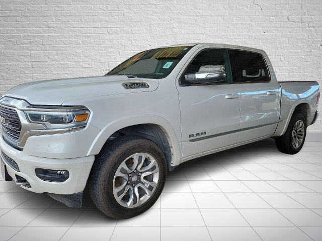 Used 2024 RAM 1500 Limited w/ Body Color Bumper Group AWD/4WD image 2