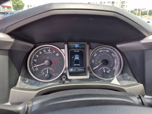 Used 2023 Toyota Tacoma 4x4 Double Cab w/ Trail Edition image 10