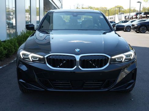 New 2026 BMW 330i xDrive Sedan w/ Premium Package AWD/4WD image 11