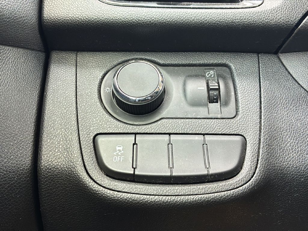 Used 2016 Chevrolet Spark LS FWD image 33