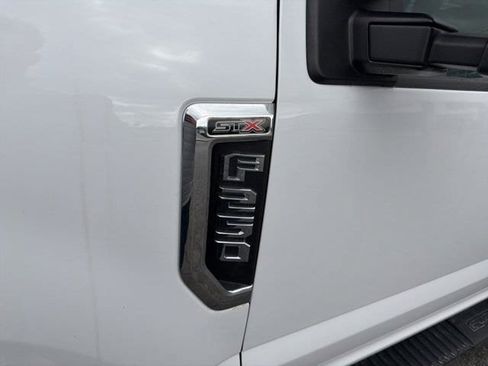 Used 2021 Ford F250 XL w/ STX Appearance Package image 24