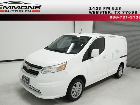 Used 2017 Chevrolet City Express LT w/ Technology Package FWD image 1