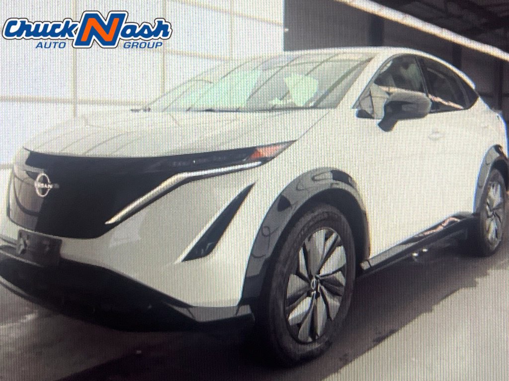 Used 2024 Nissan Ariya AWD image 2