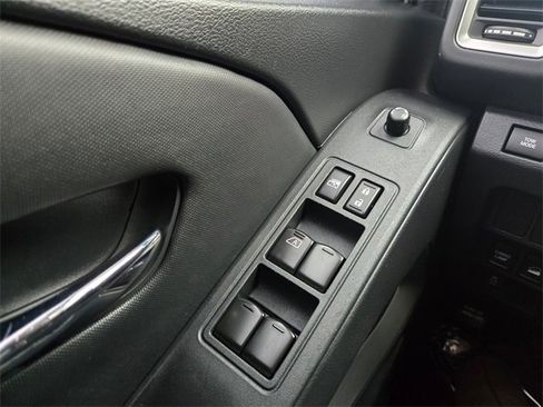 Used 2022 Nissan Frontier SV image 31