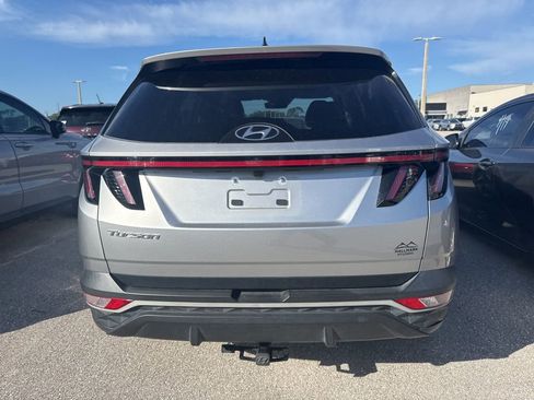Used 2023 Hyundai Tucson SEL w/ Convenience Package FWD image 4