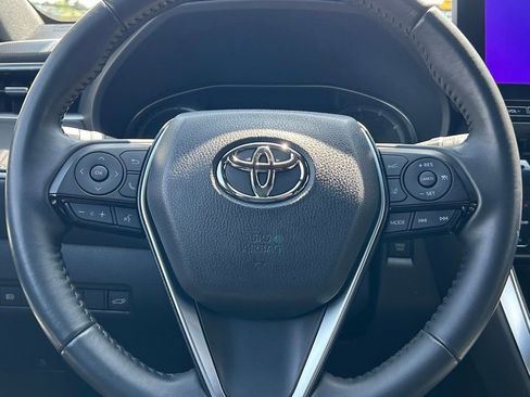 Certified 2023 Toyota Venza XLE AWD/4WD image 20