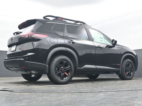 New 2026 Nissan Rogue SV w/ Rock Creek Premium Package image 29