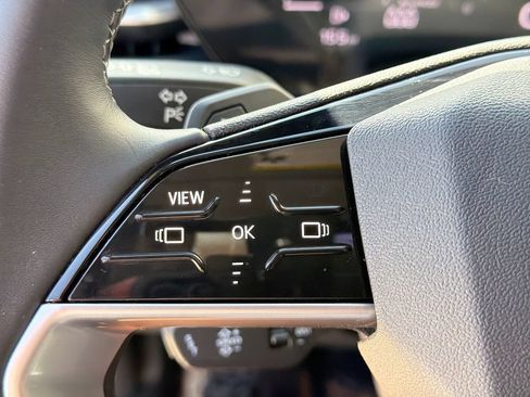 Used 2025 Audi Q5 Premium AWD/4WD image 26