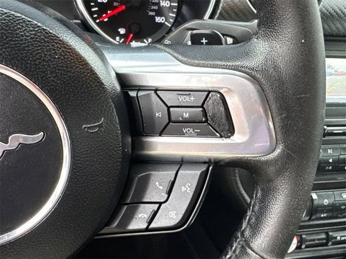 Used 2017 Ford Mustang V6 image 30