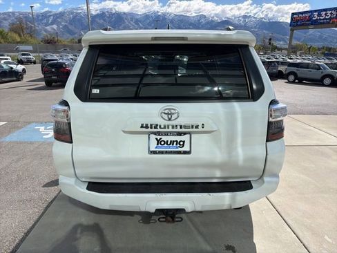 Used 2021 Toyota 4Runner SR5 Premium w/ Moonroof Package image 5